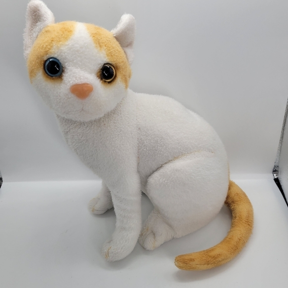 Real cat Other - Real Cat Plush Doll Stuffed 10" Tabby Cat Plush Toy White Yellow Blue Brown Eyes